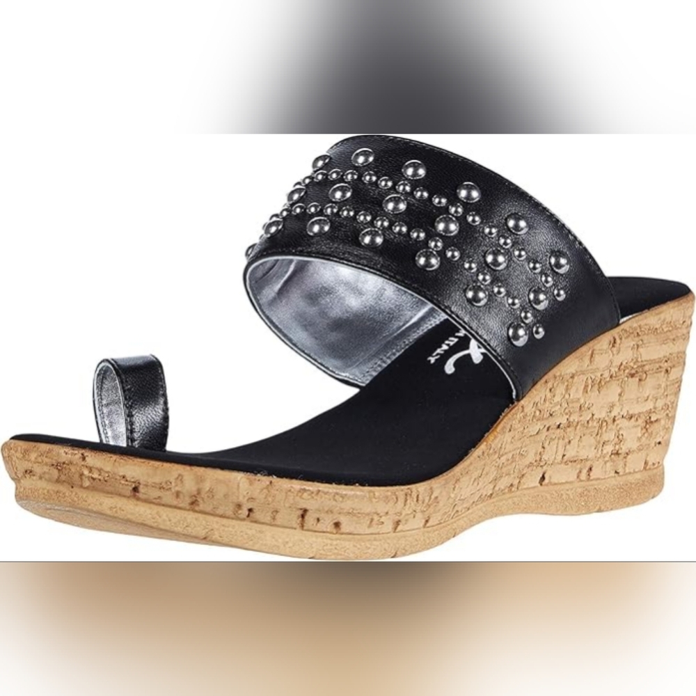 Onex Lin Toe Ring Black Leather Sandal Size 10 (11)